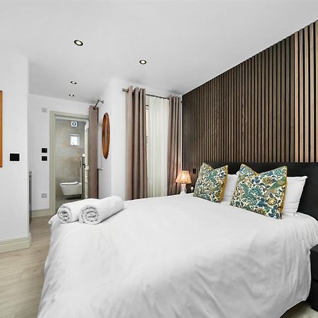 Nine Elms Modern Studio Apartments Londra Esterno foto