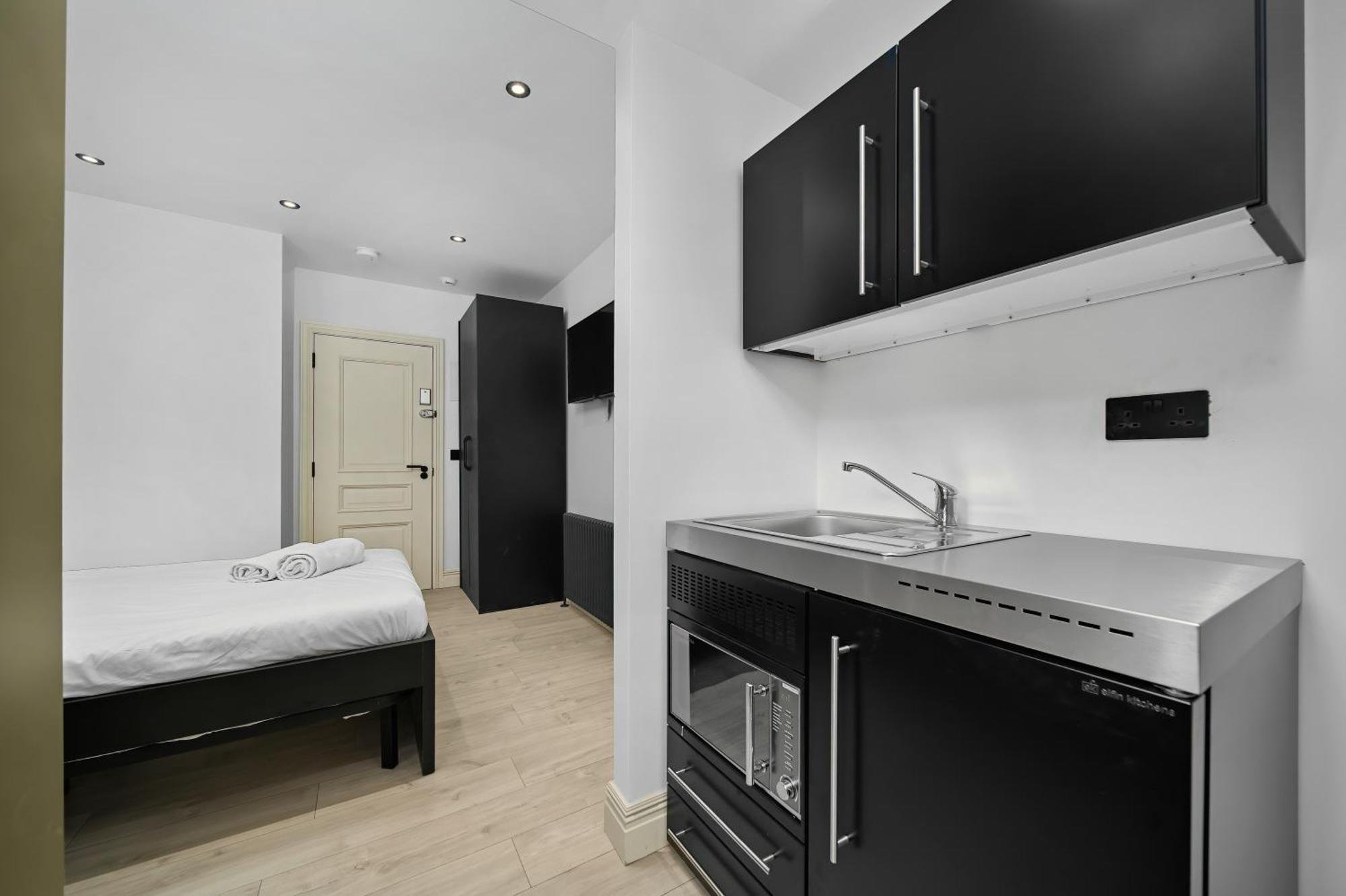 Nine Elms Modern Studio Apartments Londra Esterno foto