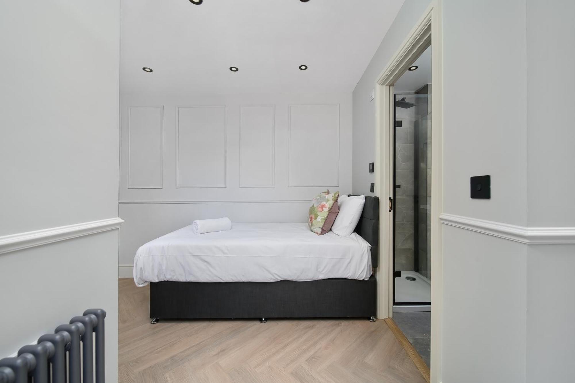 Nine Elms Modern Studio Apartments Londra Esterno foto