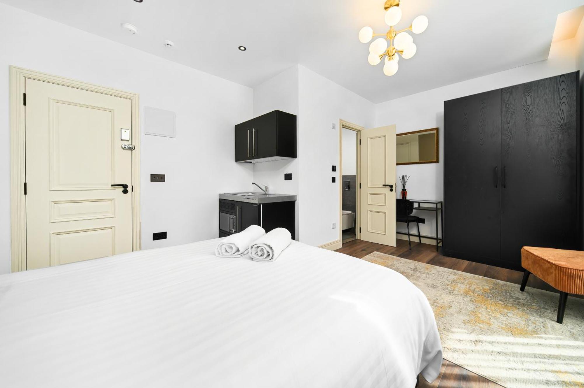 Nine Elms Modern Studio Apartments Londra Esterno foto